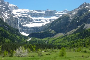 CIRQUE-DE-GAVARNIE-3_HPTE